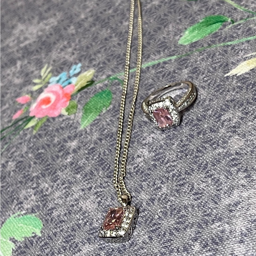 Elegant Pink and Silver Jewelry Set